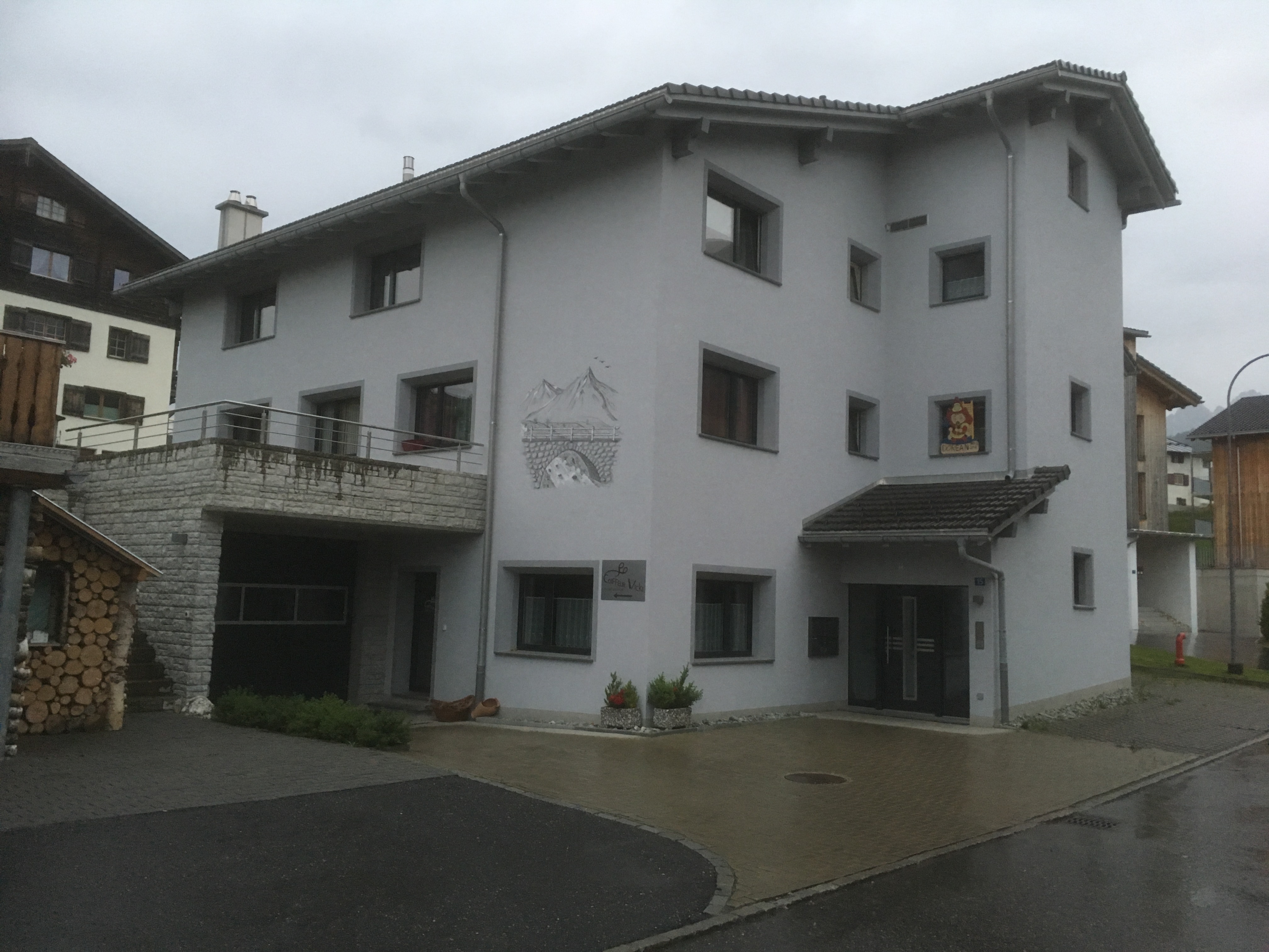 ZU VERMIETEN 4.5 ZIMMERWOHNUNG IN BRIGELS