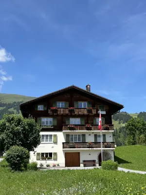 5.5 Zimmerwohnung in Brigels zu vermieten